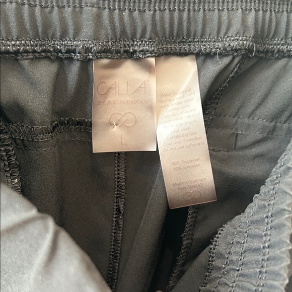 CALIA by Carrie Underwood Black Wide Leg Pants - Picture 2 of 9